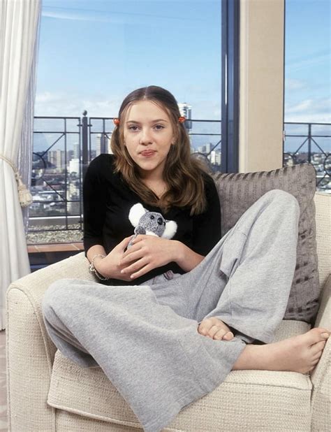 scarlett johansson feet|50 Scarlett Johansson Feet Photos 